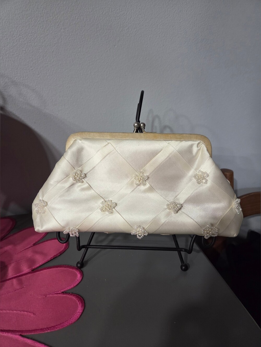 CAROLYN BARTON BEADED PURSE WITH CHAIN EXCELLENT CONDTION